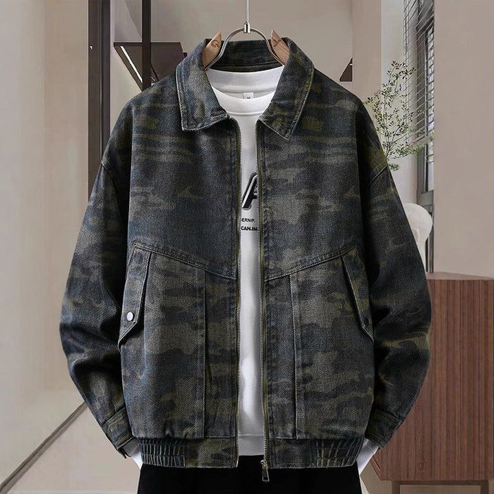Camouflage American Casual Polo Collar Jacket - A Must-Have for Your Wardrobe