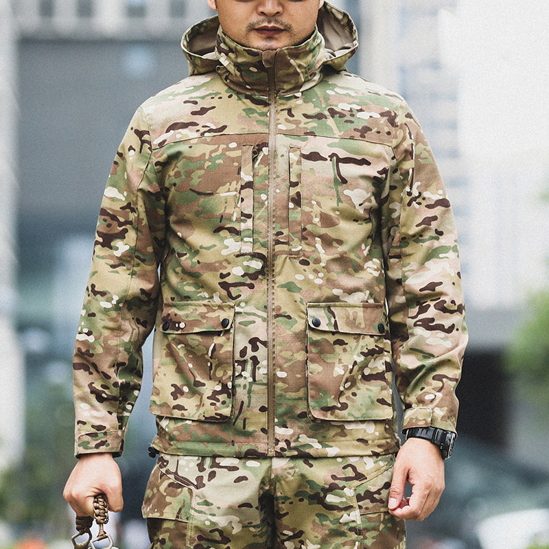 Simple Men's Outdoor Camouflage Jacket